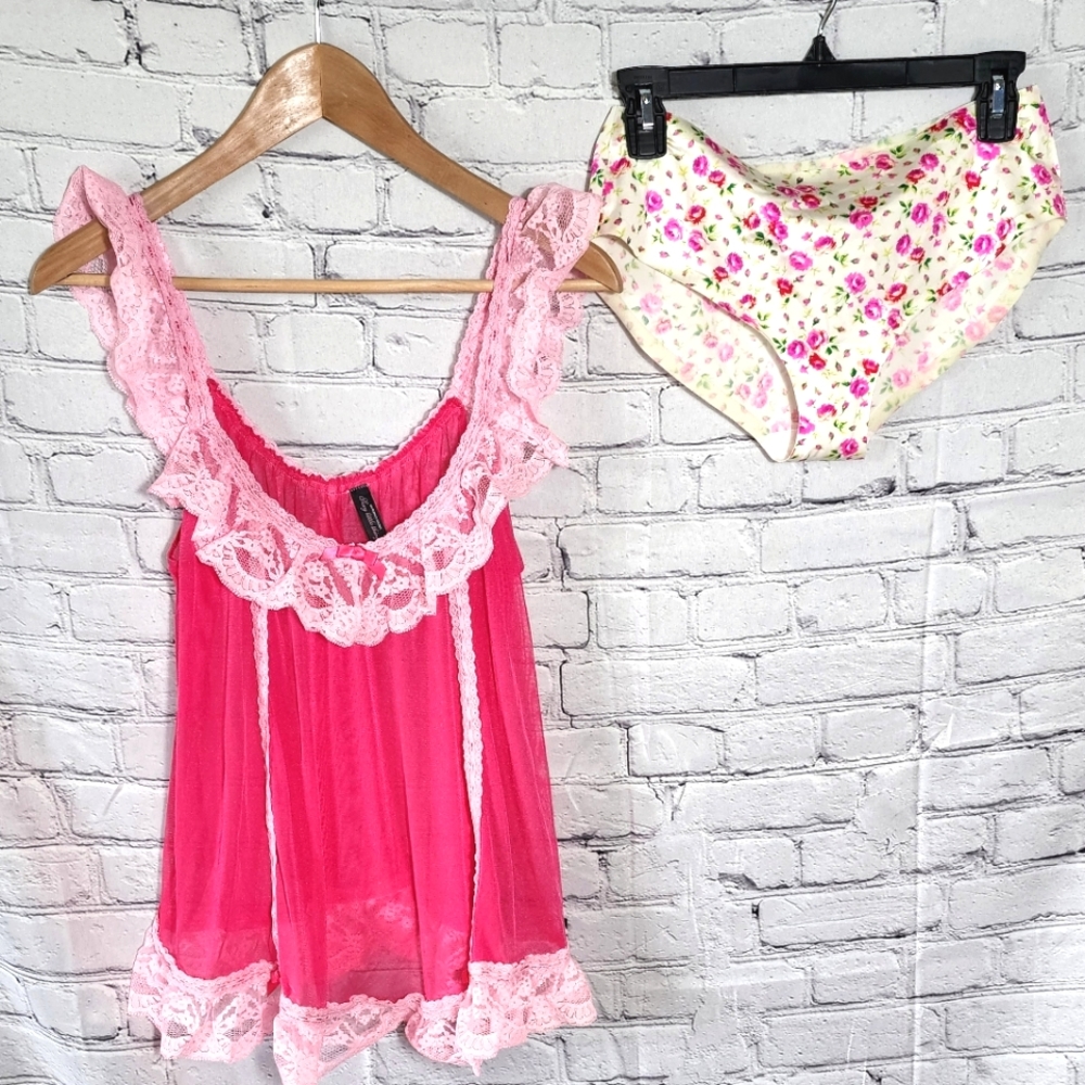 Lingerie Set Victoria's Secret Cami and coordinating bikini brief